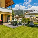Lungauer Baerensuiten Apartamento