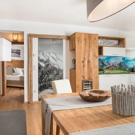 Lungauer Baerensuiten * Mauterndorf (Salzburg)