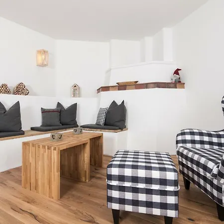 Lungauer Baerensuiten Apartament Mauterndorf (Salzburg)